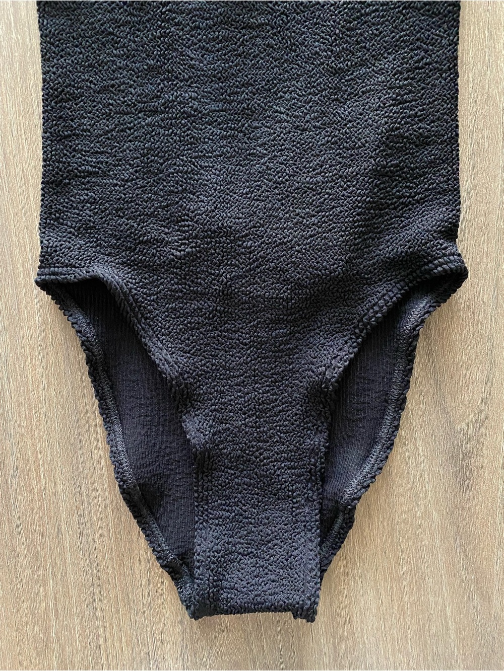 Bond-Eye Mara Swimsuit - Picture 14 of 16